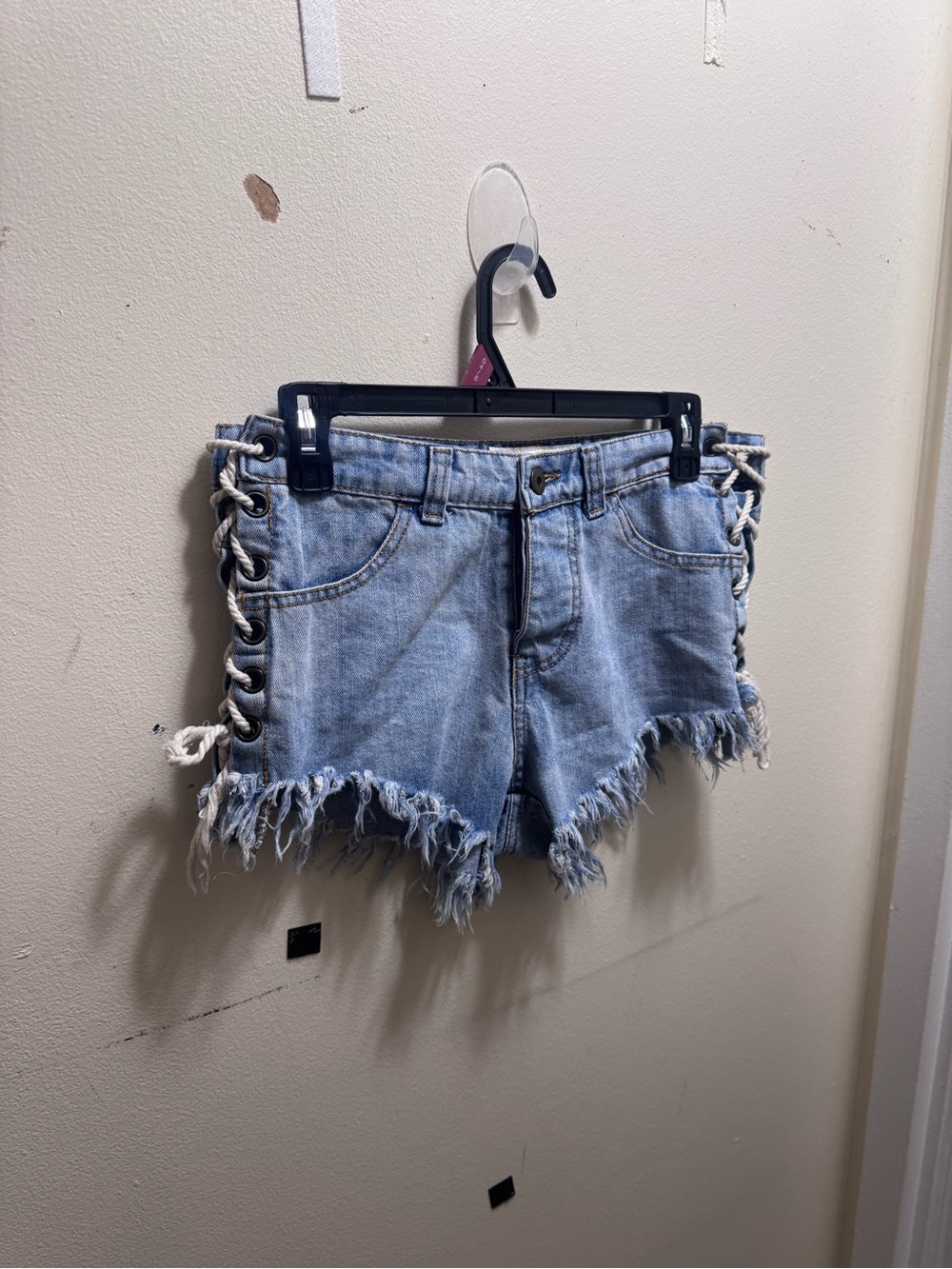 Vintage Havana Light Blue Lace-Up Frayed Denim Shorts size 27